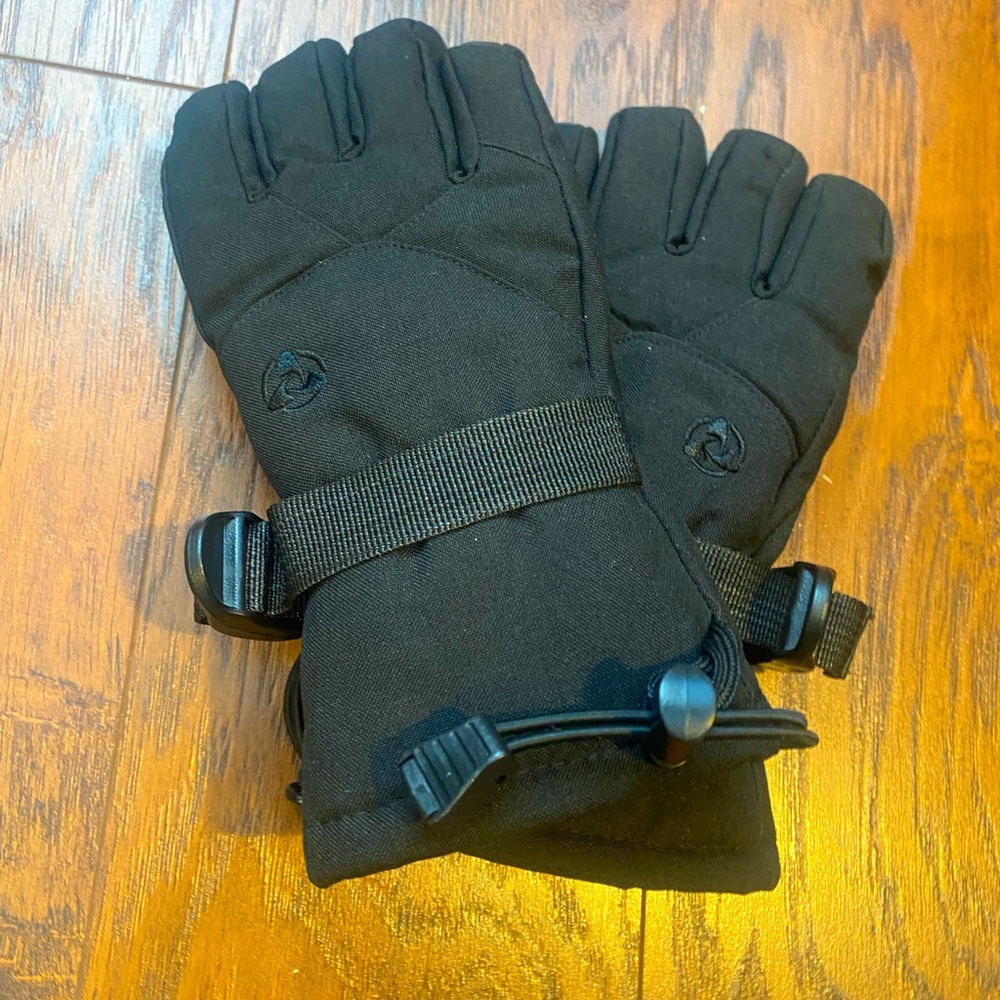 *NWOT* kids snow gloves size small
